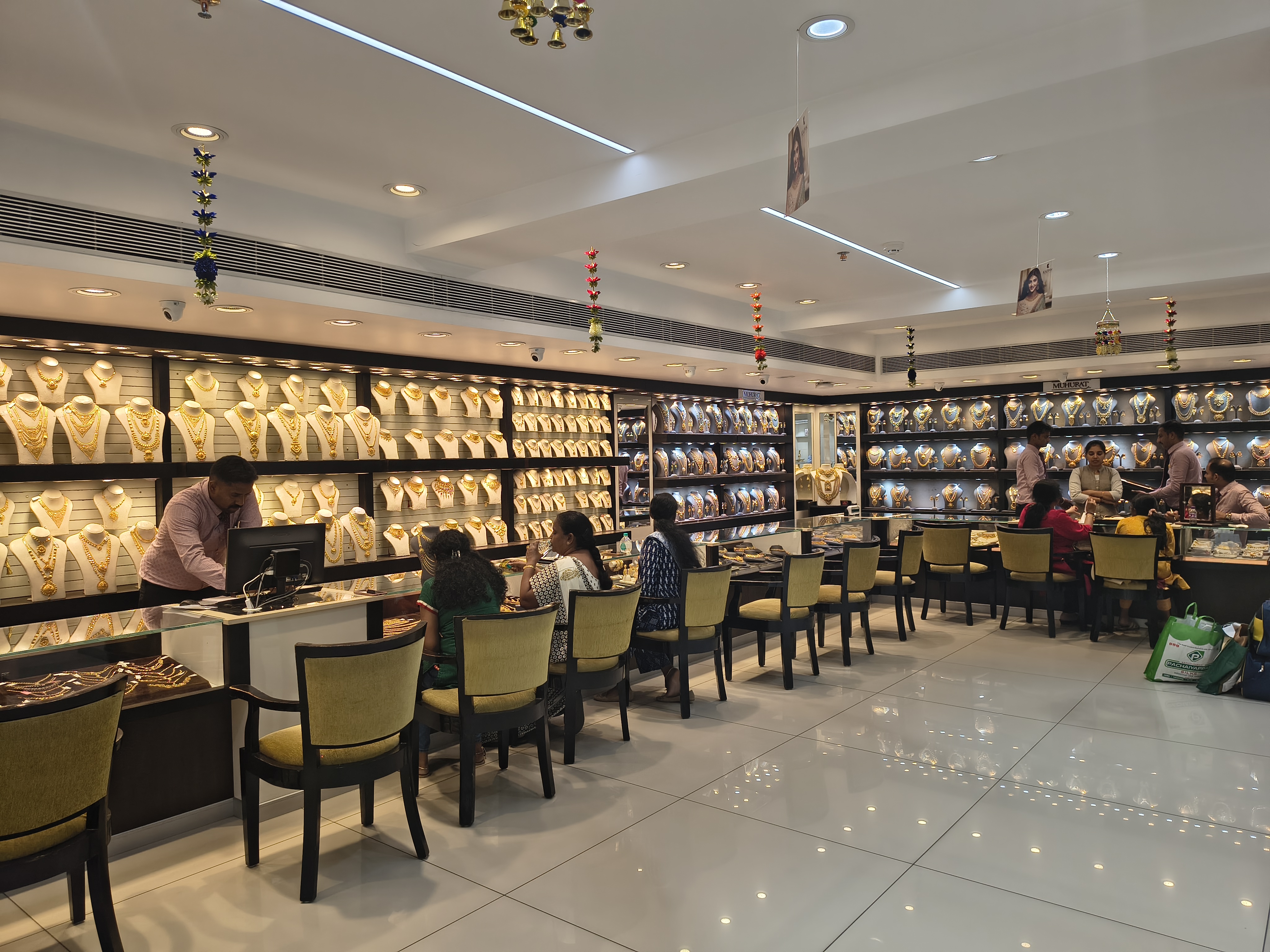 New showrooms on ECR and beyond