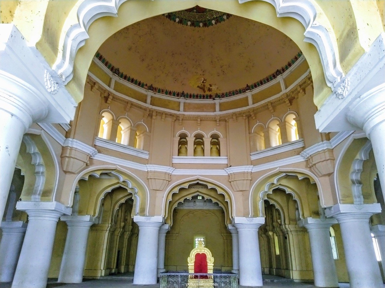 The soaring dome above the throne pavilion