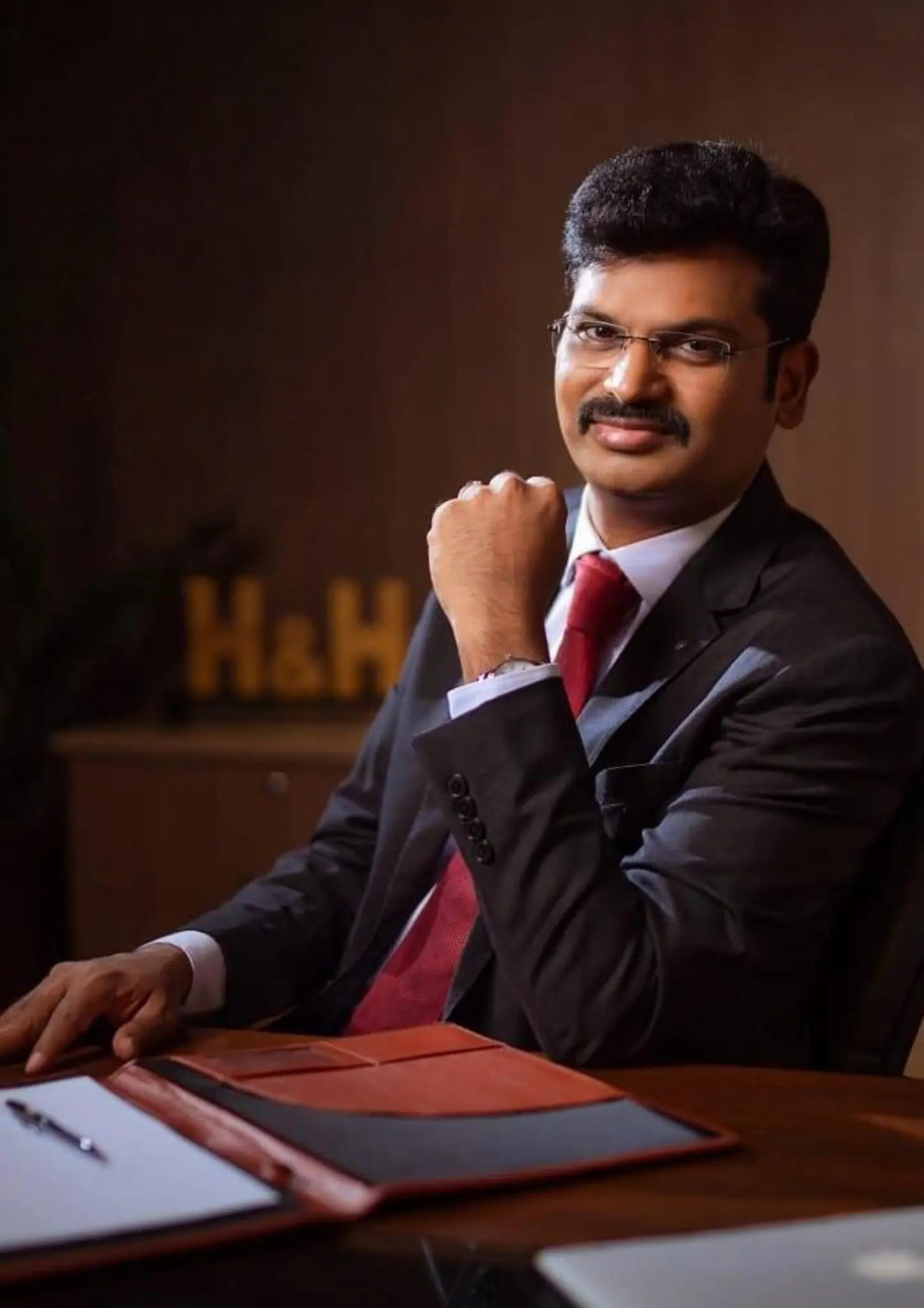 Dr G V Selvam
